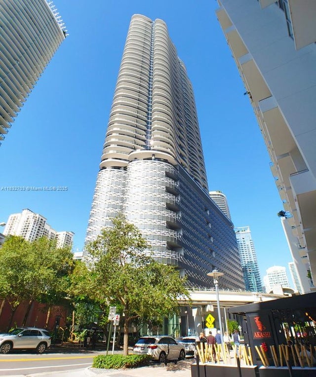 1 of 16 - 1000 Brickell Plz 3703, Miami, FL