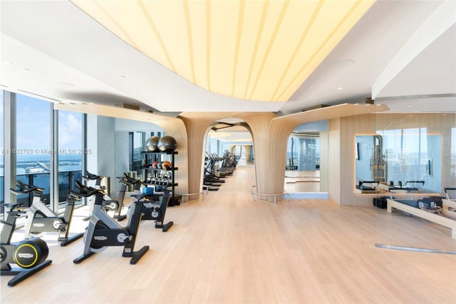 4 of 16 - 1000 Brickell Plz 3703, Miami, FL