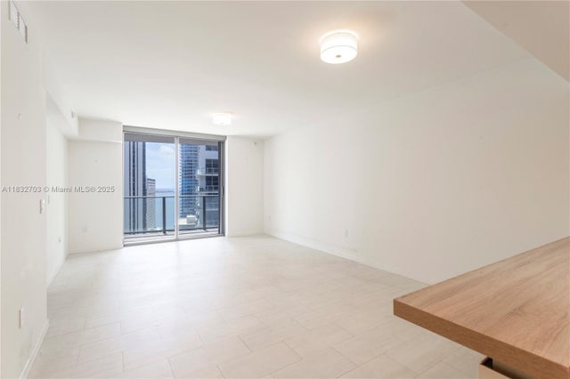 5 of 16 - 1000 Brickell Plz 3703, Miami, FL