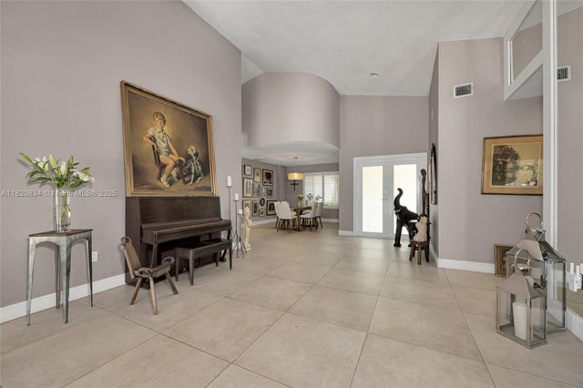 3 of 30 - 14460 Glencairn Rd, Miami Lakes, FL