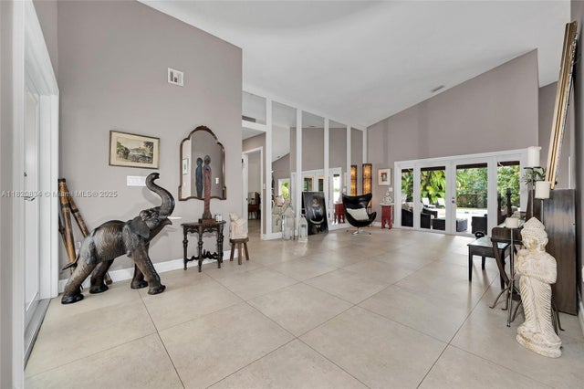 4 of 30 - 14460 Glencairn Rd, Miami Lakes, FL