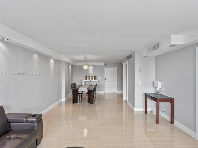 5 of 21 - 6770 Indian Creek Dr Ph-r, Miami Beach, FL