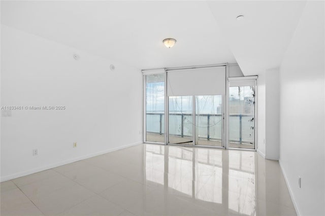 4 of 36 - 495 Brickell Ave 2607, Miami, FL
