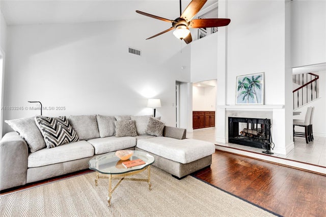 2 of 40 - 39 Balfour Rd, Palm Beach Gardens, FL