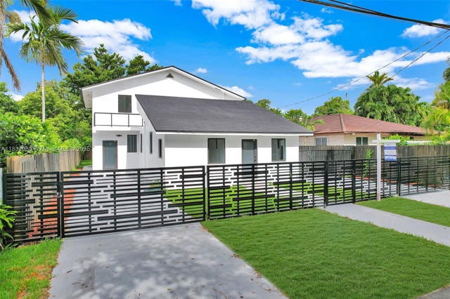 2 of 25 - 972 Sw 44th Ave, Miami, FL