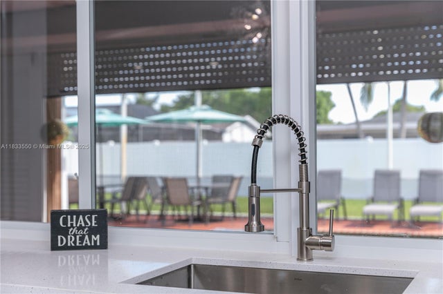 1 of 60 - 4326 Jackson St, Hollywood, FL