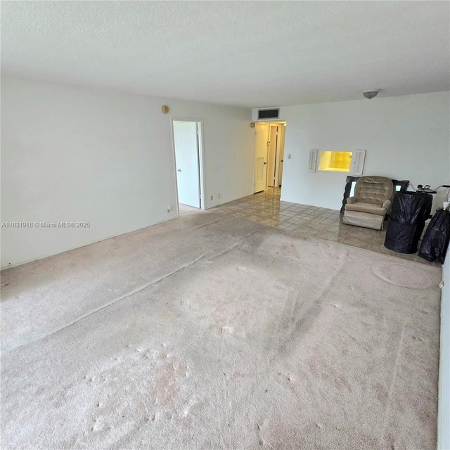 4 of 34 - 5 Island Ave 5a, Miami Beach, FL
