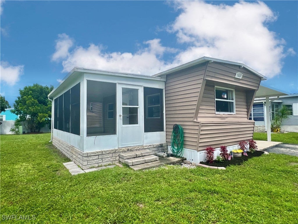 164 Cape Sable Dr, Naples