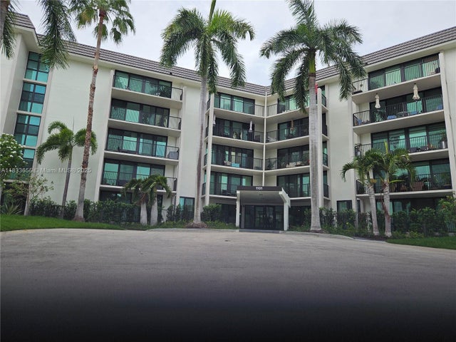 2 of 54 - 1101 River Reach Dr 418, Fort Lauderdale, FL