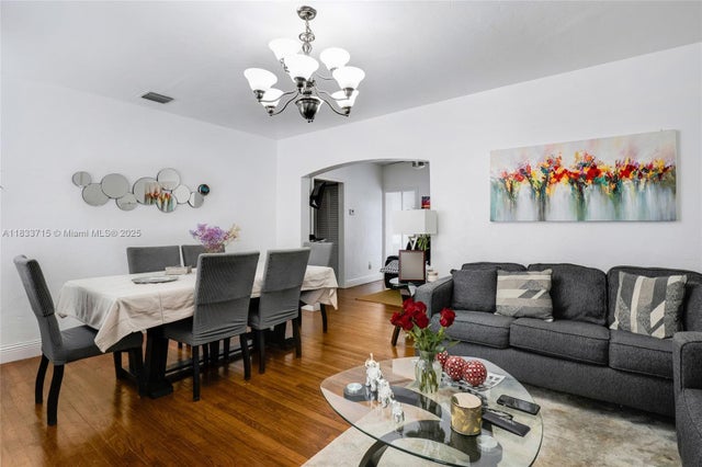 2 of 15 - 104 Sw 40th Ave, Miami, FL