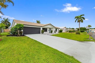 Photo of Listing #A11833730