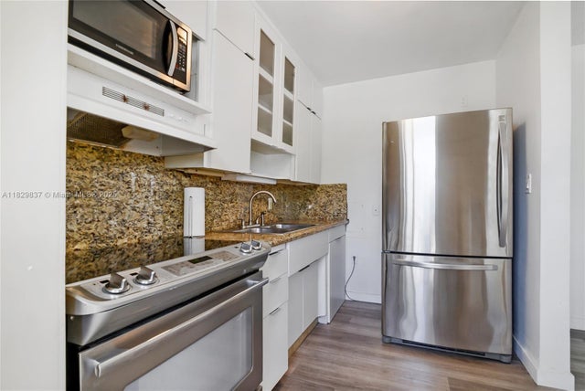 3 of 12 - 2400 Ne 9th St 201, Fort Lauderdale, FL