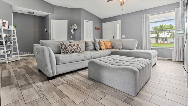 3 of 16 - 1226 Sw Curry St, Port St Lucie, FL