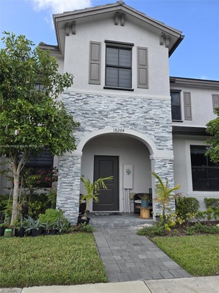 Photo of Listing #A11833969