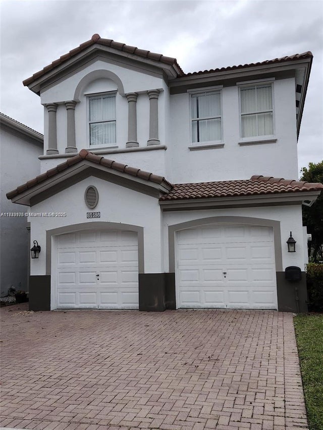 8465 Nw 108th Path, Doral