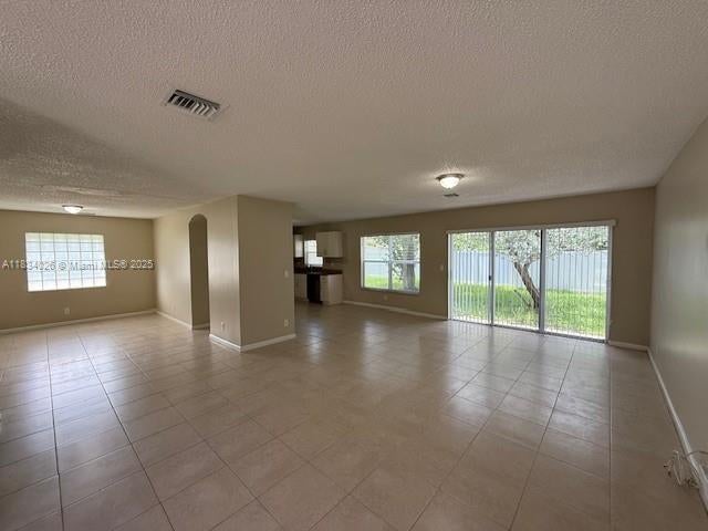 3 of 7 - 6647 Adriatic Way, Palm Beach, FL