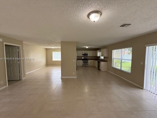 4 of 7 - 6647 Adriatic Way, Palm Beach, FL