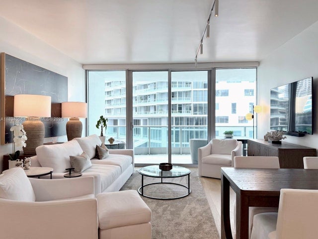 3 of 21 - 1331 Brickell Bay Dr 506, Miami, FL