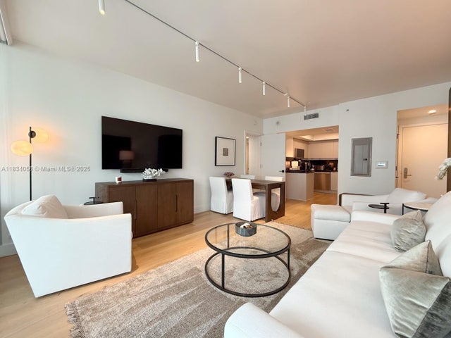 4 of 21 - 1331 Brickell Bay Dr 506, Miami, FL