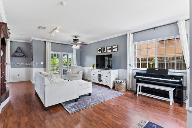 3 of 35 - 2617 Ne 41st Cir, Homestead, FL