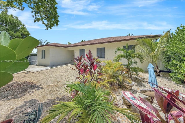 1 of 23 - 10245 Sw 212th St, Cutler Bay, FL
