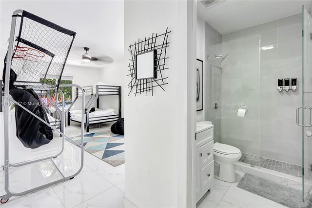 4 of 23 - 10245 Sw 212th St, Cutler Bay, FL