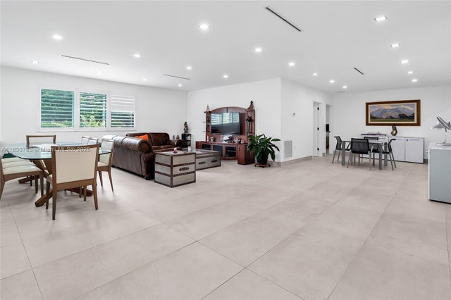 5 of 37 - 501 Ne 105th St, Miami Shores, FL