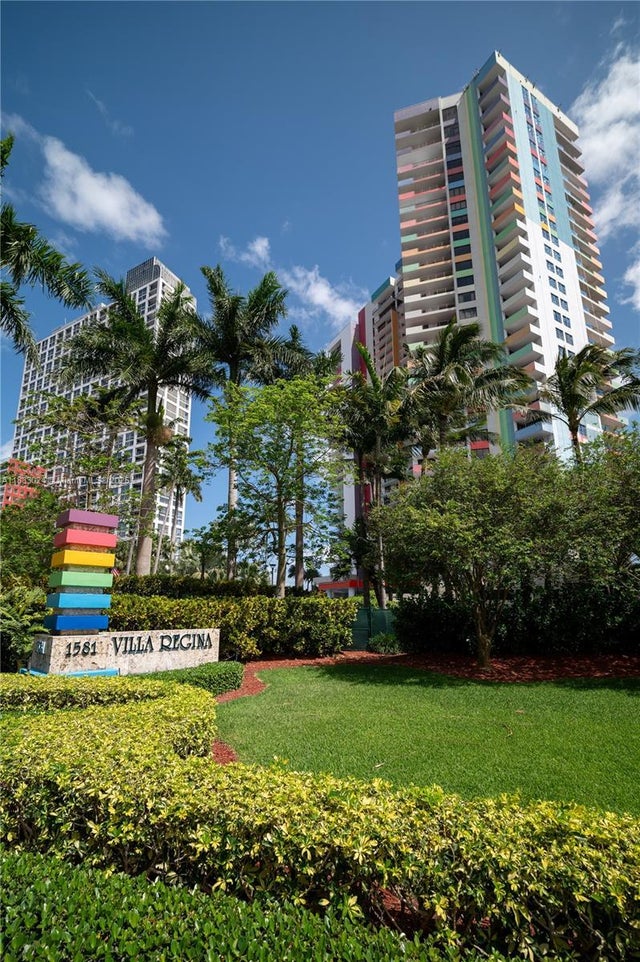 3 of 57 - 1581 Brickell Ave 508, Miami, FL