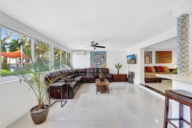 3 of 55 - 2261 Ne 62nd St, Fort Lauderdale, FL