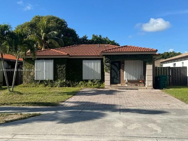 1 of 4 - 13874 Sw 256th Ter, Homestead, FL