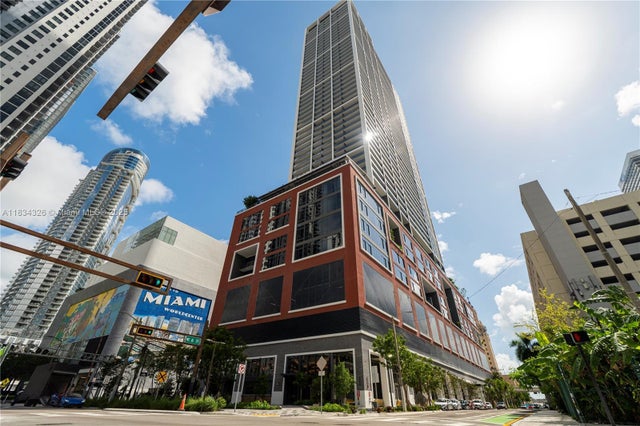 1 of 24 - 601 Ne 1st Ave Ph5103, Miami, FL