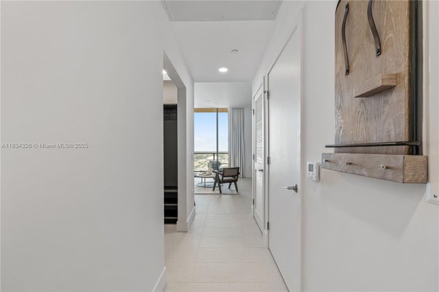 3 of 24 - 601 Ne 1st Ave Ph5103, Miami, FL
