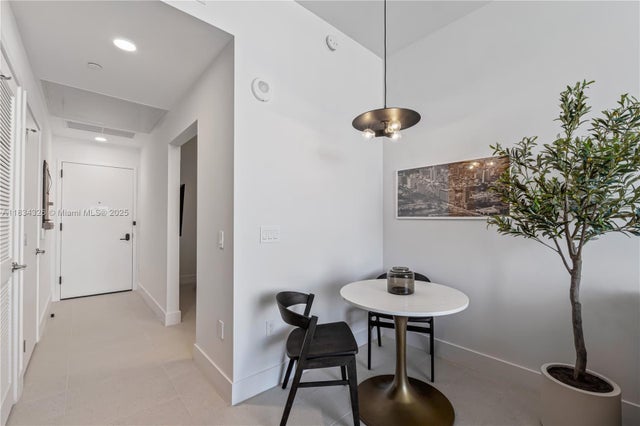 4 of 24 - 601 Ne 1st Ave Ph5103, Miami, FL