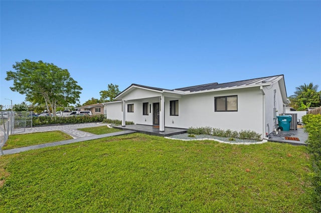4 of 49 - N/A, Miami, FL