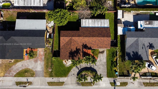 3 of 29 - 6525 Sw 107th Ave, Miami, FL