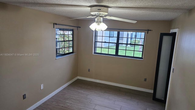 5 of 17 - 815 Ne 199th St 104, Miami, FL