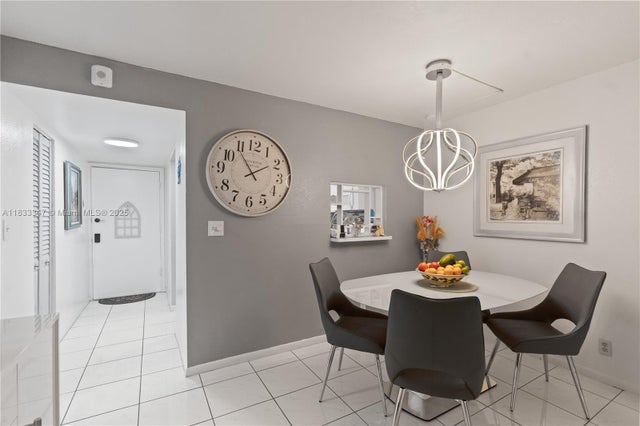 4 of 28 - 8150 W Mcnab Rd 104, Tamarac, FL