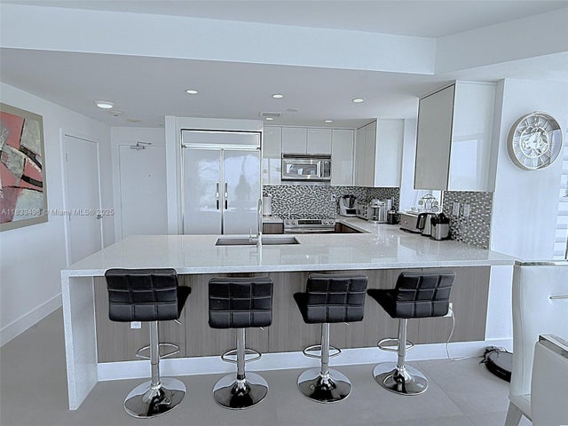 3 of 45 - 10275 Collins Ave 722, Bal Harbour, FL