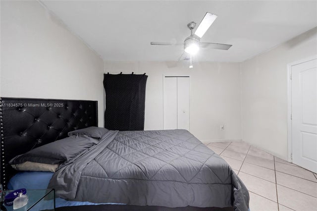 5 of 73 - 1385 Ne 130th St, North Miami, FL