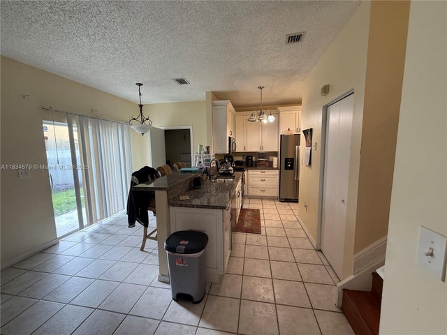 2 of 13 - 1851 Sw 101st Way, Miramar, FL