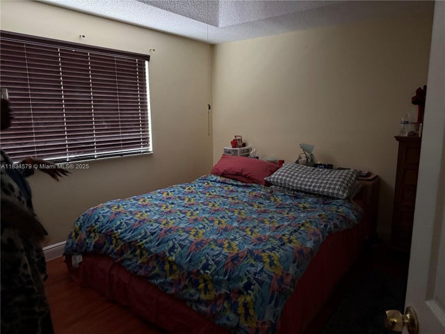 5 of 13 - 1851 Sw 101st Way, Miramar, FL