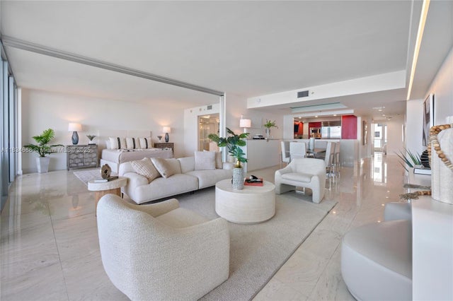 4 of 27 - 1331 Brickell Bay Dr 2705, Miami, FL