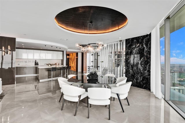 5 of 44 - 18975 Collins Ave 5000 + Cabana #22, Sunny Isles Beach, FL