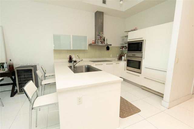 3 of 25 - 150 Sunny Isles Blvd 1-th403, Sunny Isles Beach, FL