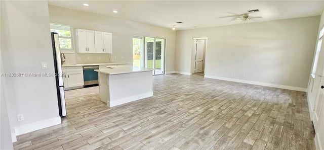 3 of 27 - 17186 N 84th Ct, Loxahatchee, FL