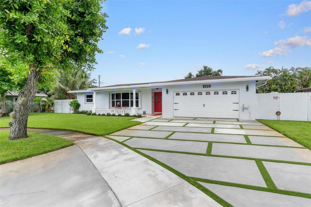 5220 Sw 6th St, Plantation