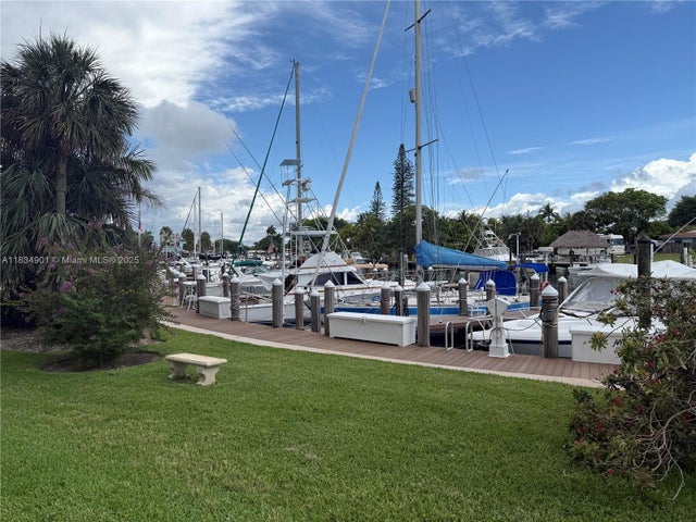 3 of 28 - 2731 Ne 14th St Cswy 138, Pompano Beach, FL