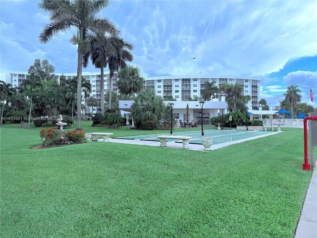 4 of 28 - 2731 Ne 14th St Cswy 138, Pompano Beach, FL