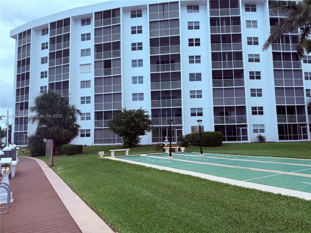 5 of 28 - 2731 Ne 14th St Cswy 138, Pompano Beach, FL
