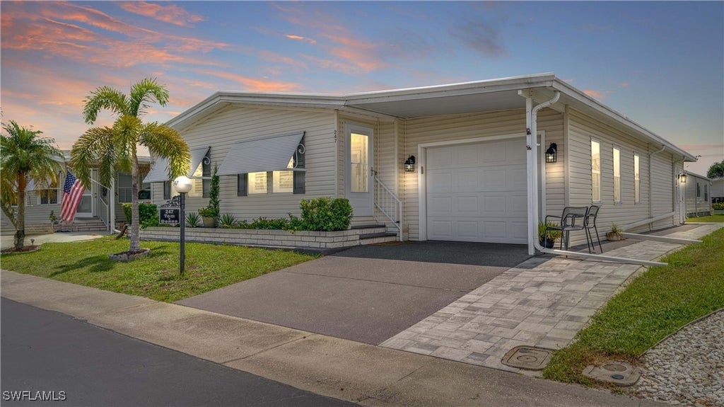 247 Lakeside Dr, North Fort Myers